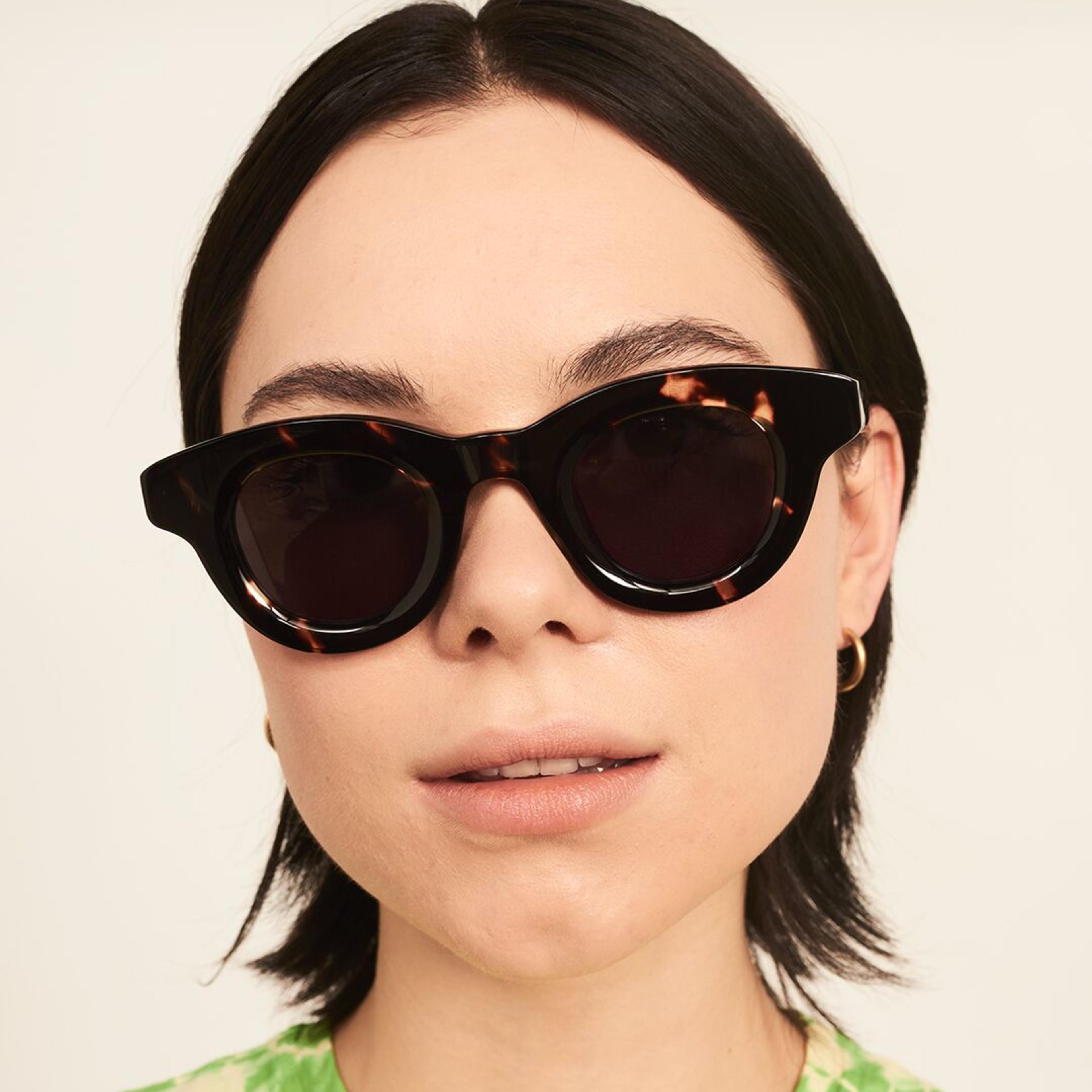 Ace & Tate Sunglasses | Round Acetate in Brown