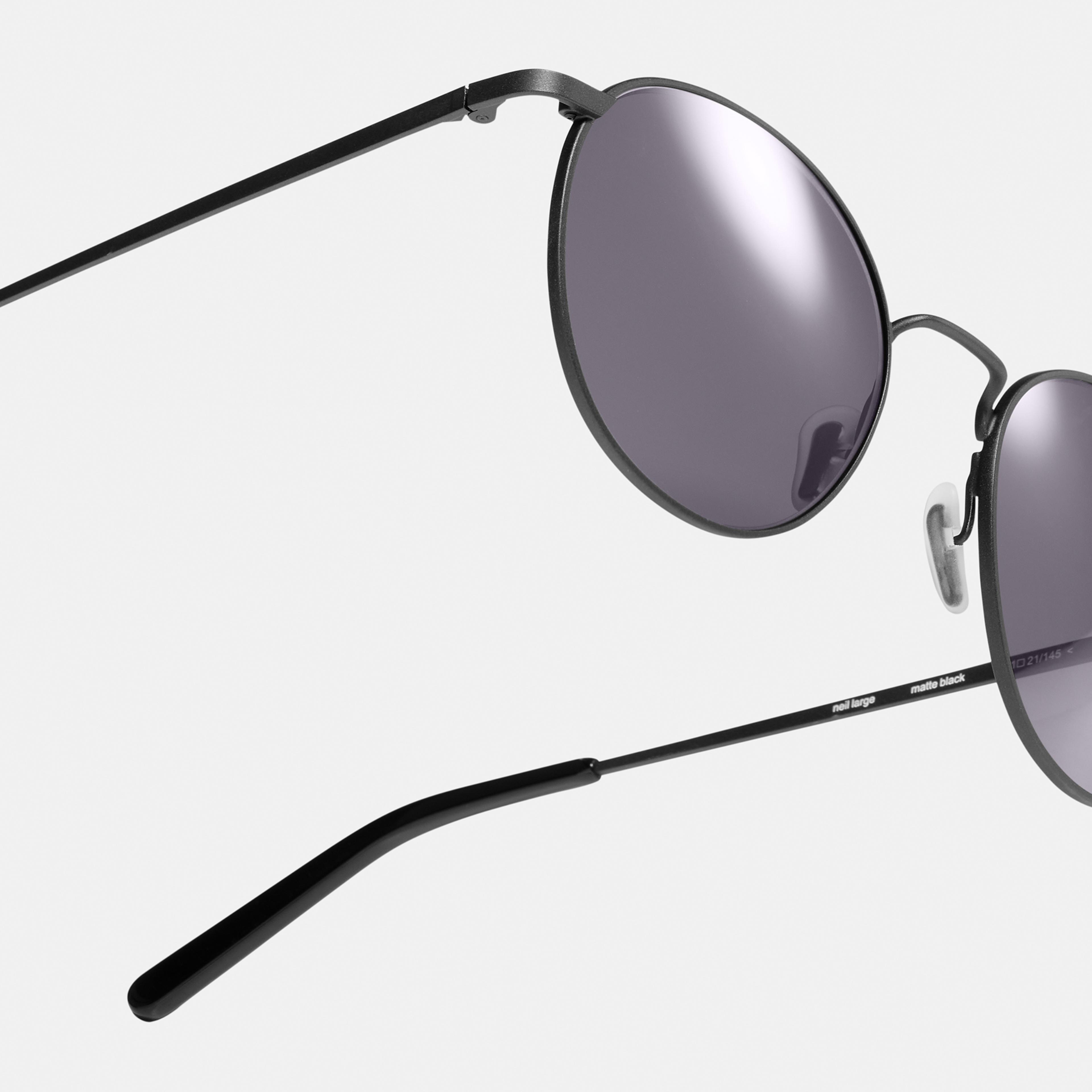 Ace & Tate Sunglasses | Round Metal in Black