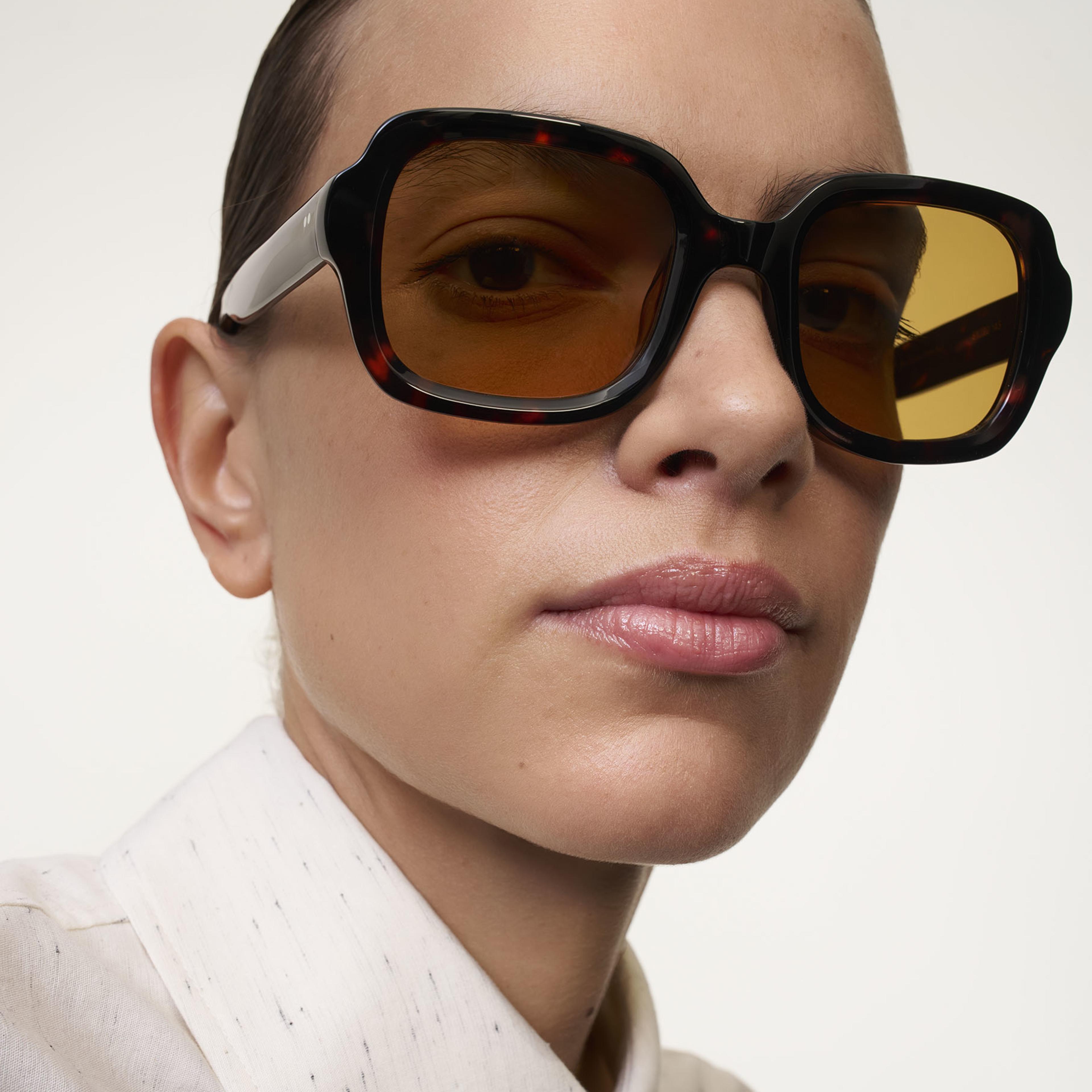 Ace & Tate Sunglasses | Square Acetate in 